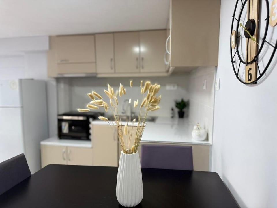 Studio Elena - Tympaki Square Apartment in Crete