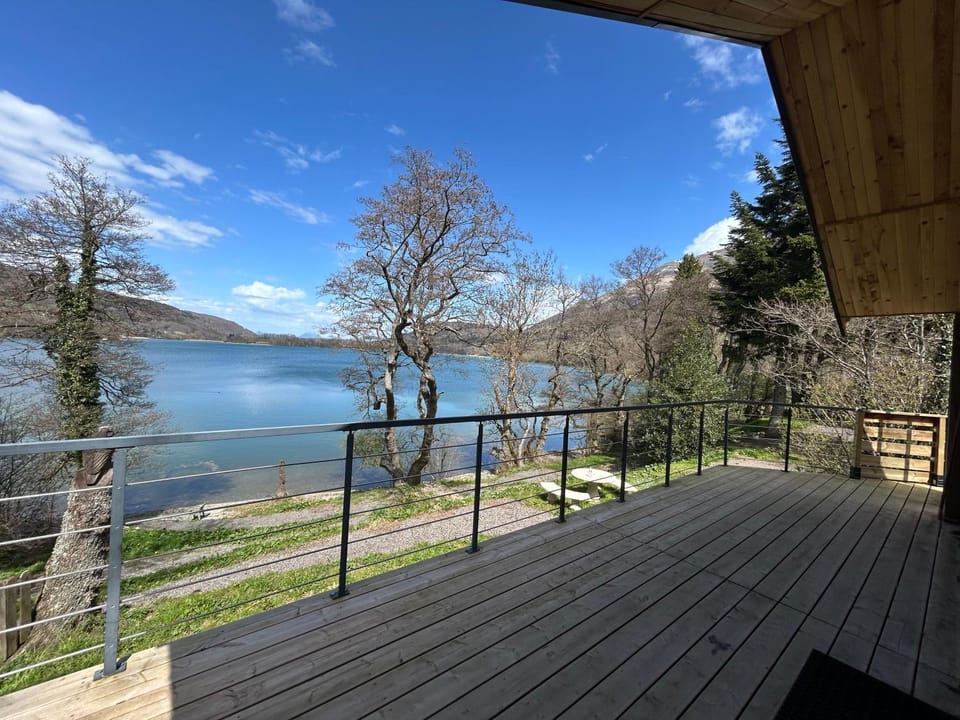 Balcony/Terrace, Lake view