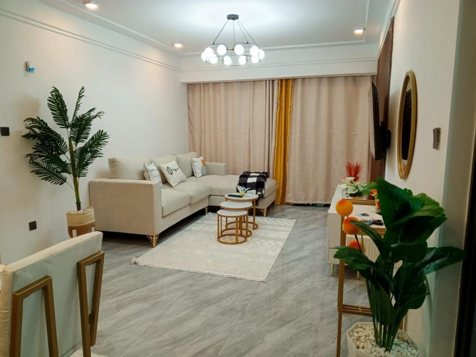 Executive modernly furnished two bedroom apartment with close proximity to yaya center and gourmet restaurants Apartment in Nairobi