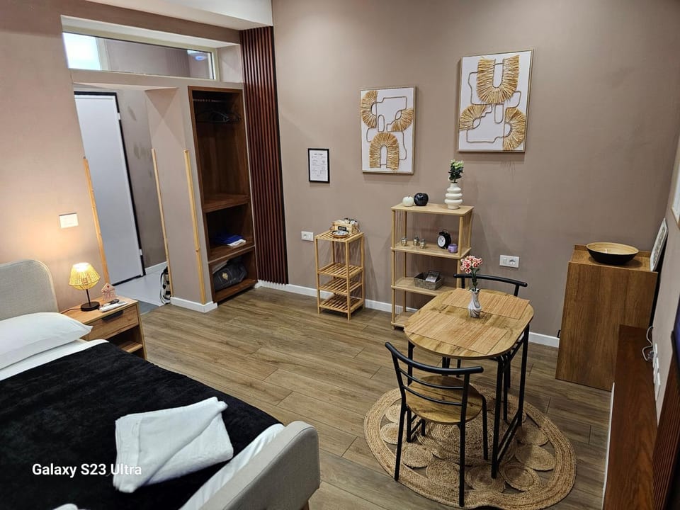 Cherry Rooms Apartment in Tirana