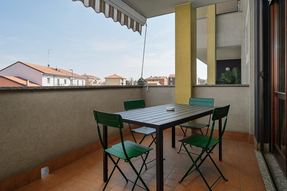 Day, View (from property/room), Balcony/Terrace, Dining area
