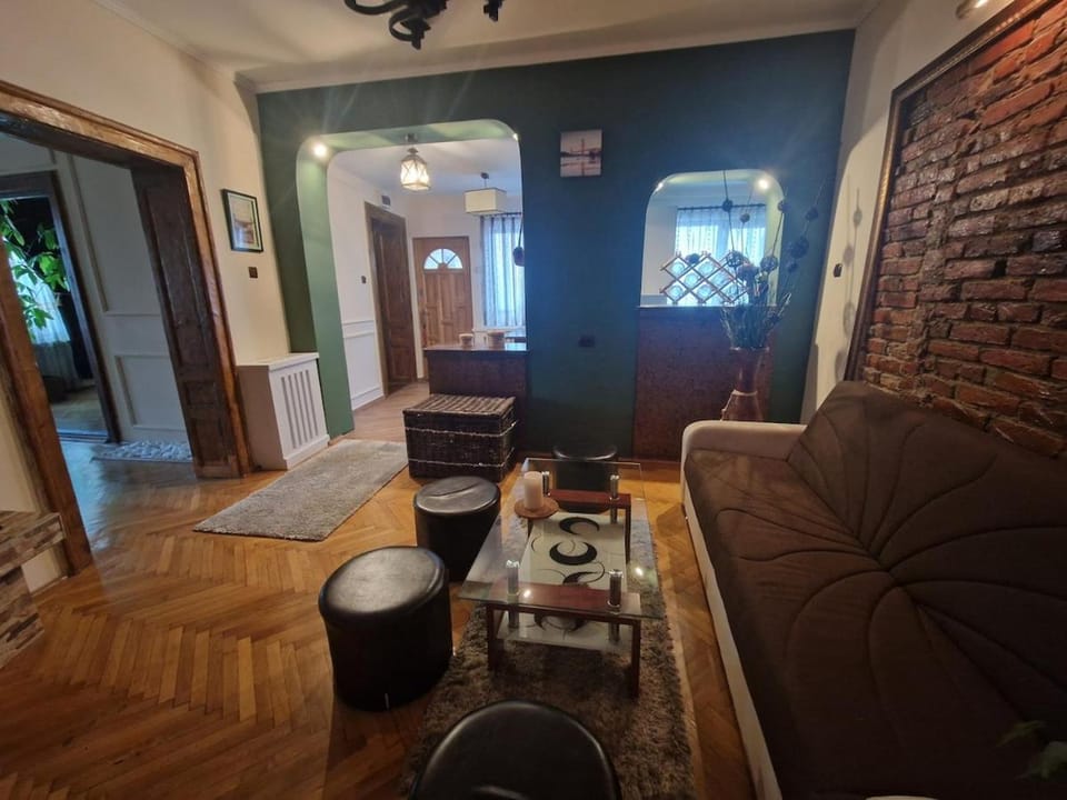 Saxon Charming House - Close to Old Town House in Brasov