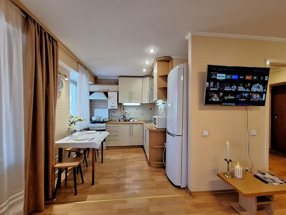 TV and multimedia, Kitchen or kitchenette, Dining area, internet, internet, minibar, oven, pet friendly, stove