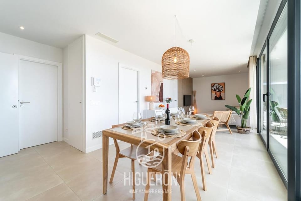 HigueronRentals Selvatic Apartment in Fuengirola