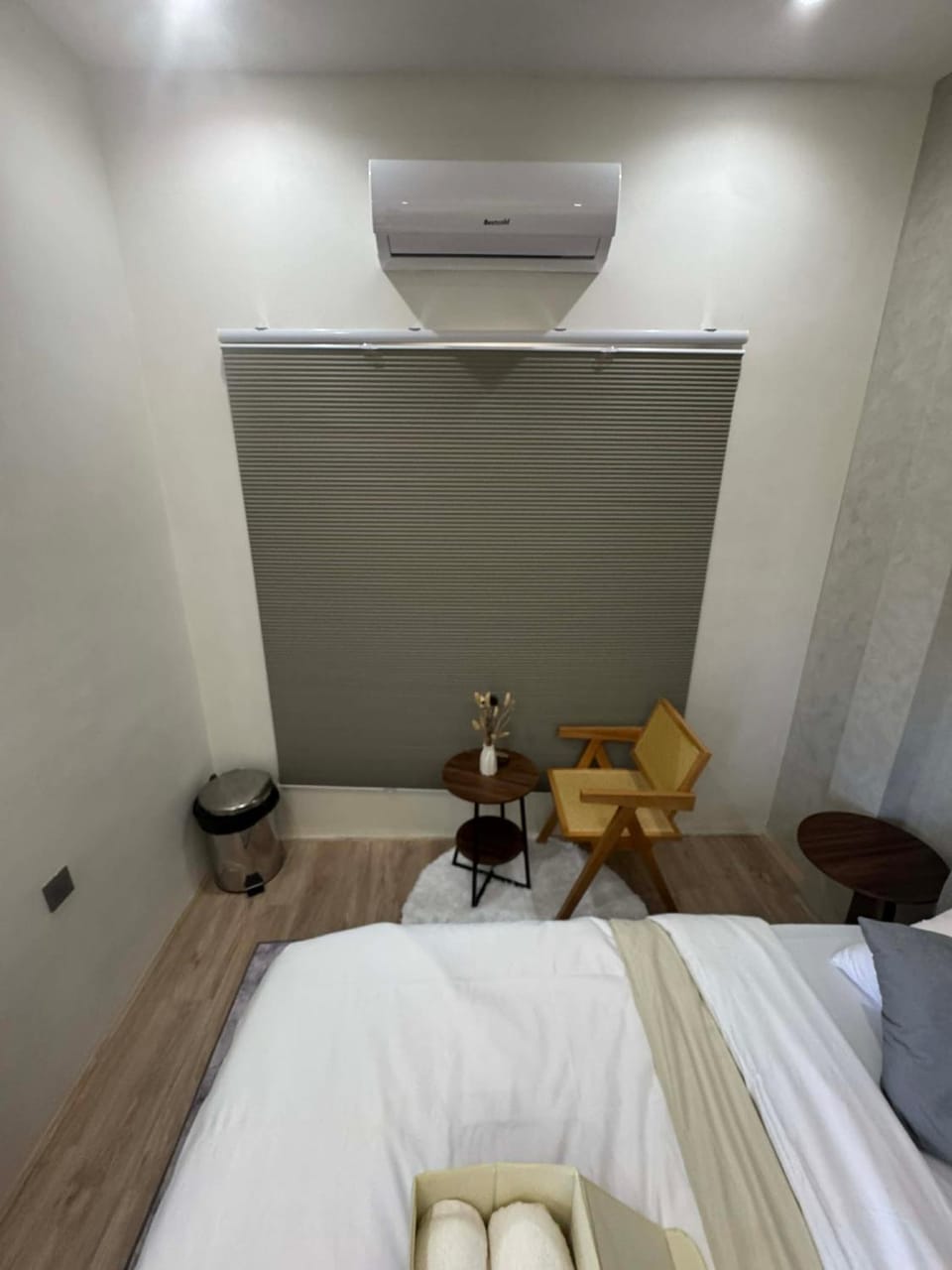 2BR Modern Guest House with Lanai, Kitchen, Roofdeck Near White Beach House in Puerto Galera