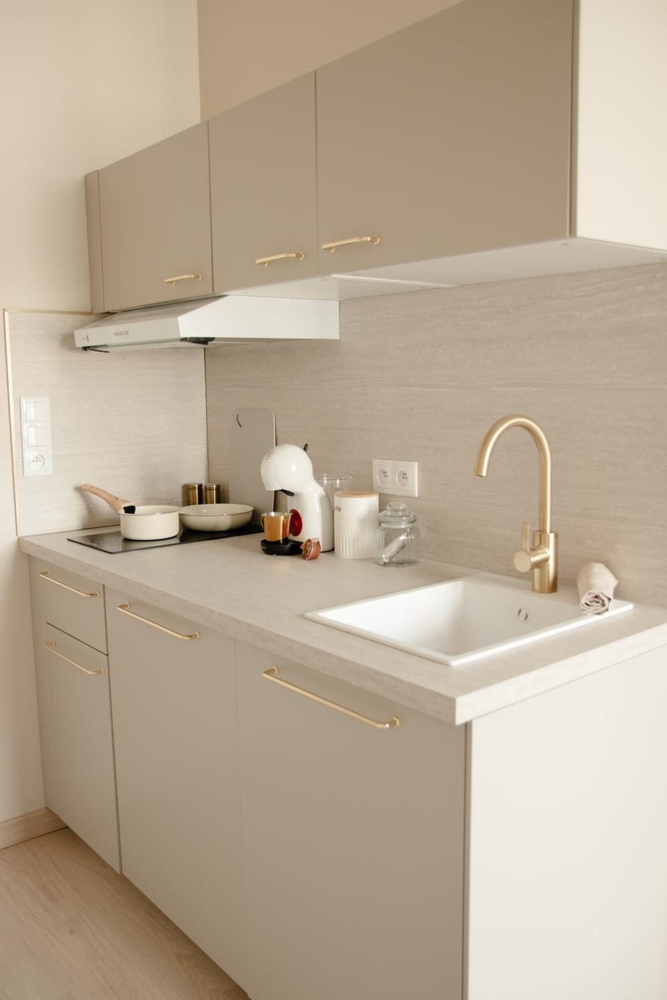 Studio meublé L'écrin doré avec Netflix Apartment in Grand Est