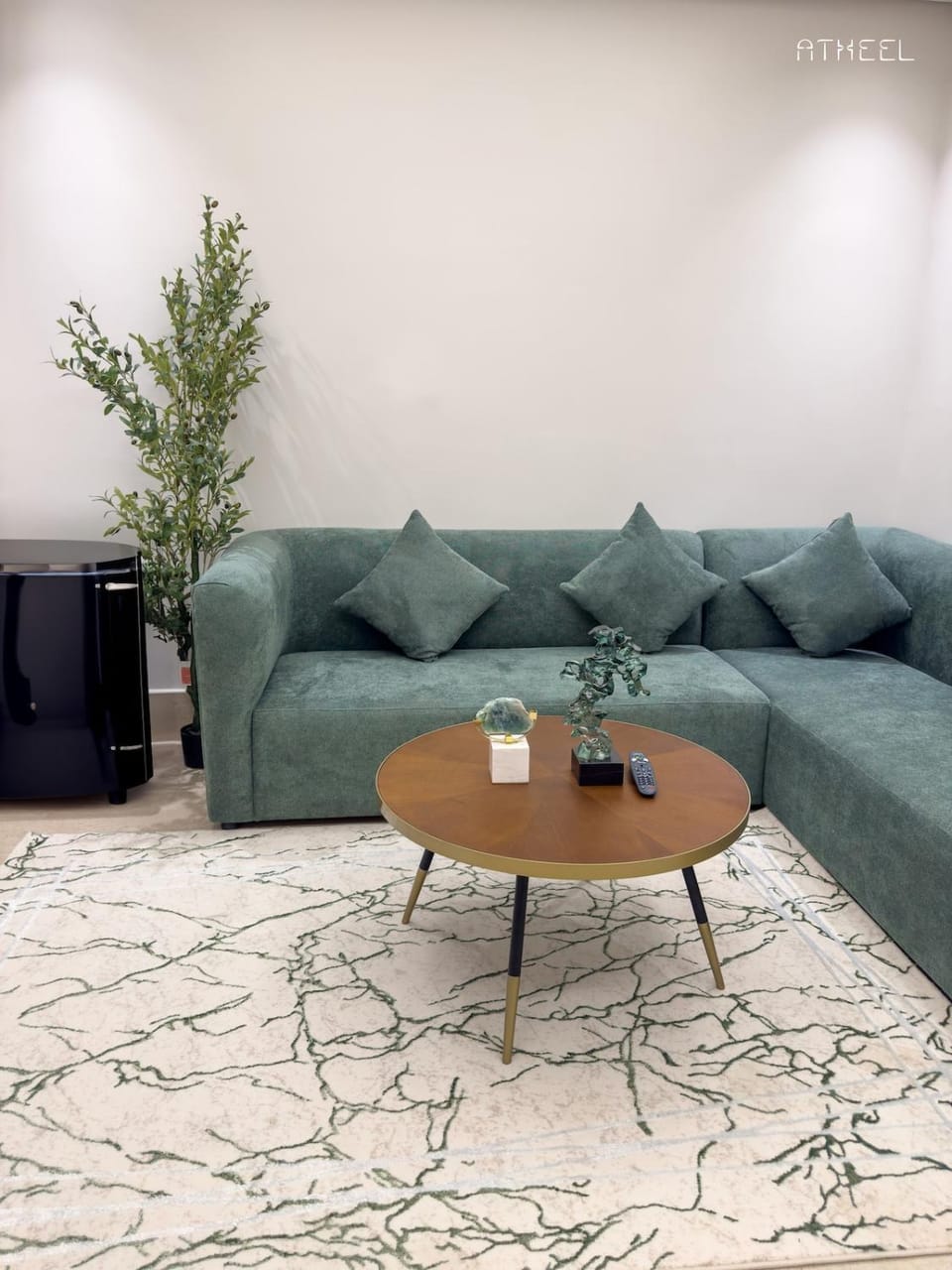 10-bedroomsand upscale modern living room in cooperation area Apartment in Riyadh