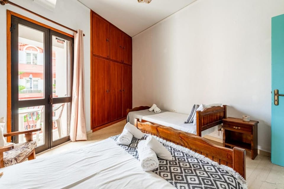Bed, Photo of the whole room, Bedroom, wardrobe