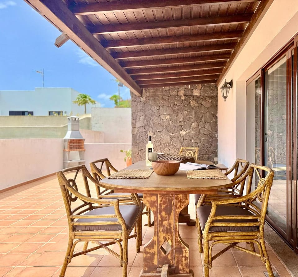Patio, Balcony/Terrace