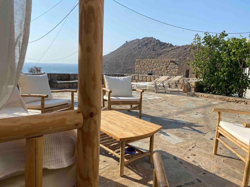 AVrapatmos1 Villa in Decentralized Administration of the Aegean