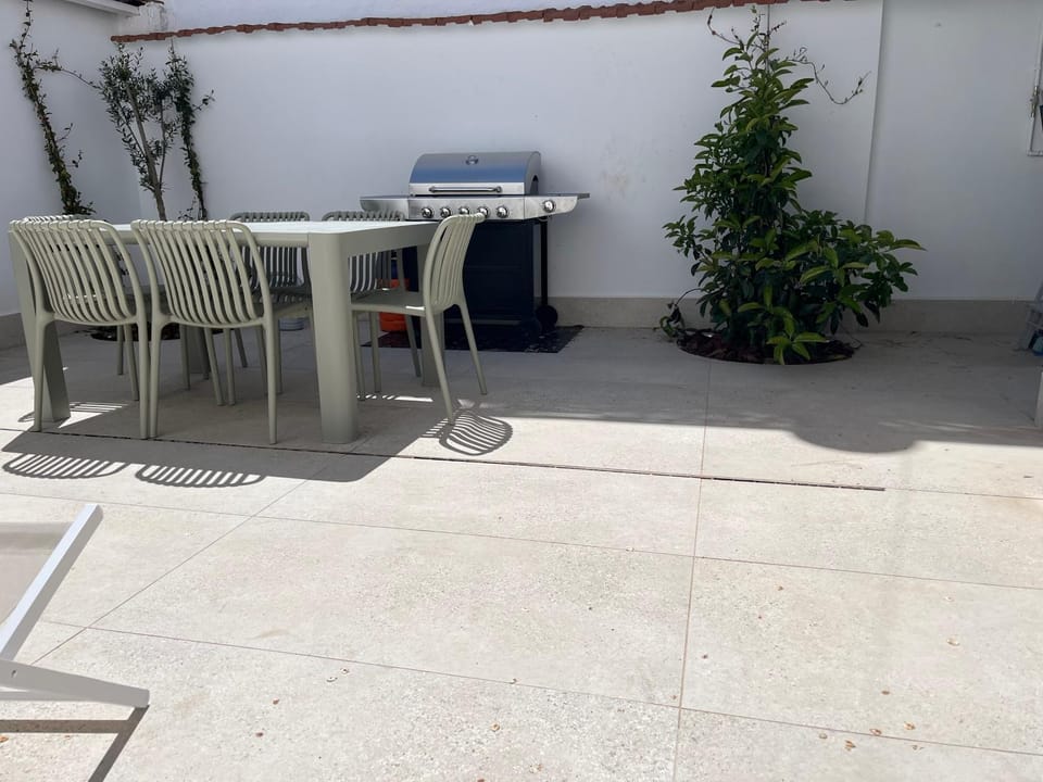 Garden, Balcony/Terrace