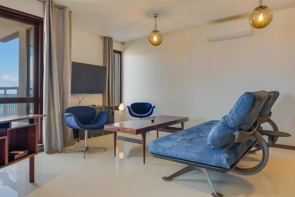 TV and multimedia, Living room, air conditioner