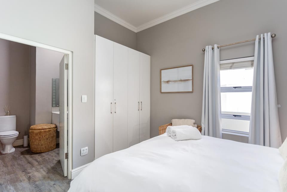 Toilet, Bed, Bathroom, Bedroom, towels, wardrobe