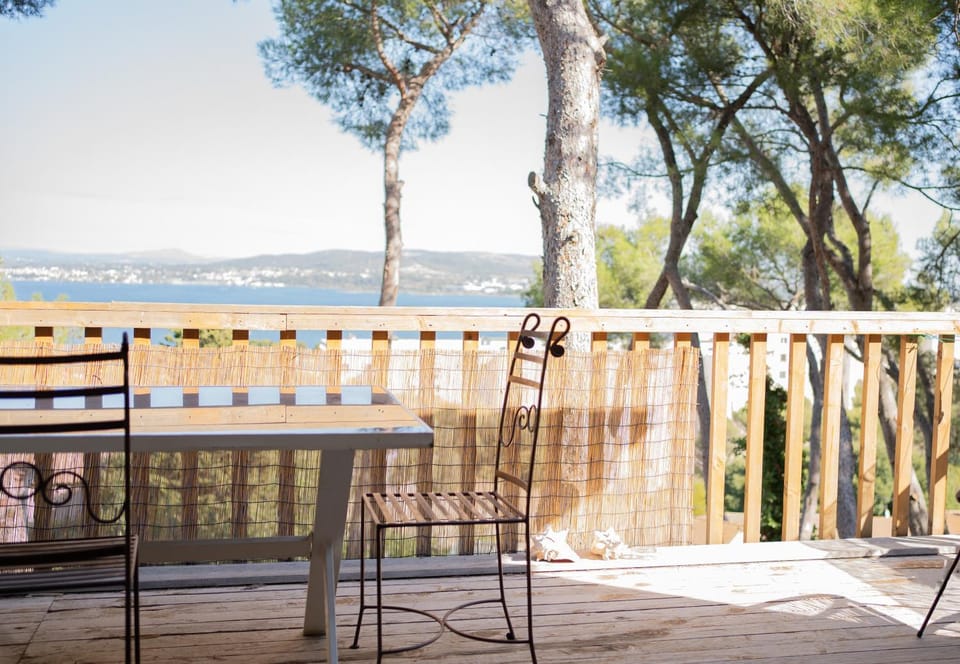 1 Appartement vue panoramique au Mont st Clair Apartment in Occitanie