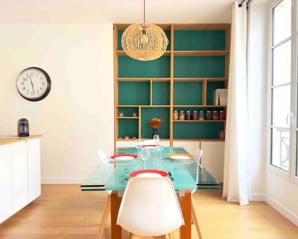 Spacious 4P Apartment Madeleine Department Stores Apartment in Paris