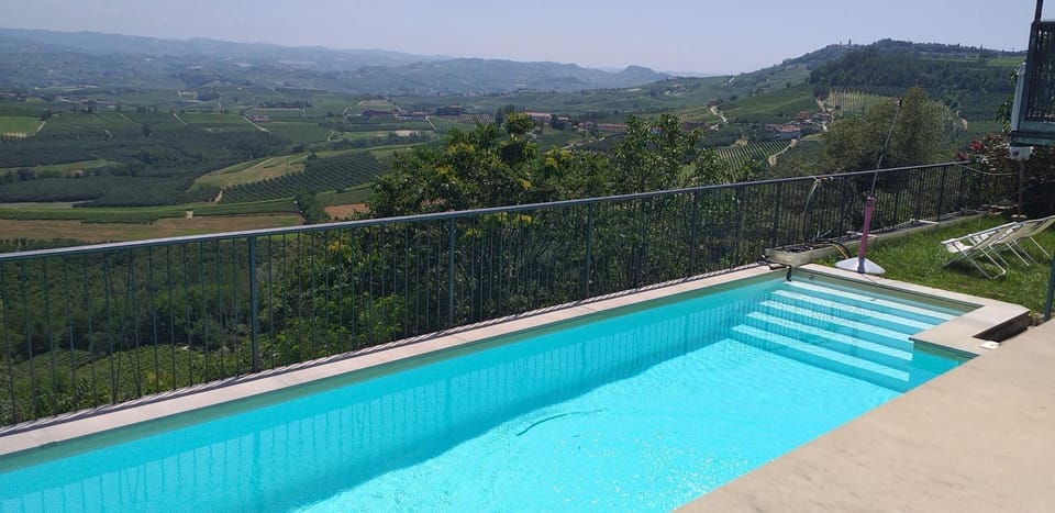 La Vigna Del Parroco Apartment in Liguria