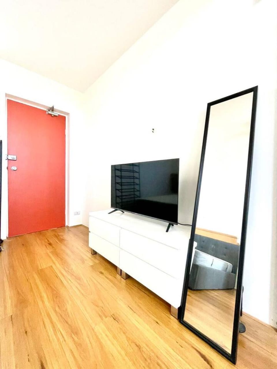 North Sydney Studio with Car Park AC Apartment in Sydney
