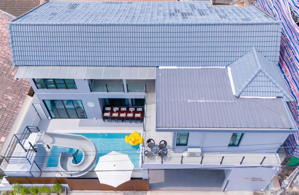 Premier Beach Pool Villa Villa in Pattaya City