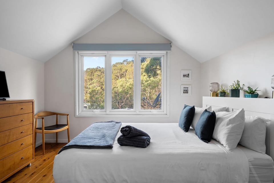 The Hervey Bay Hideout Coastal Escape House in Central Coast