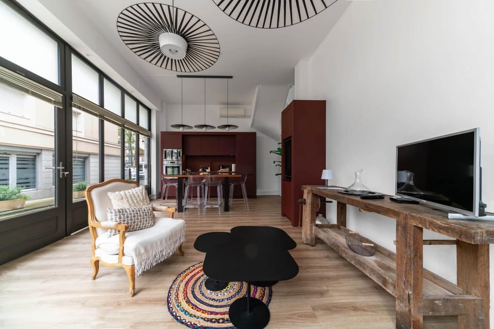 TV and multimedia, Living room, air conditioner