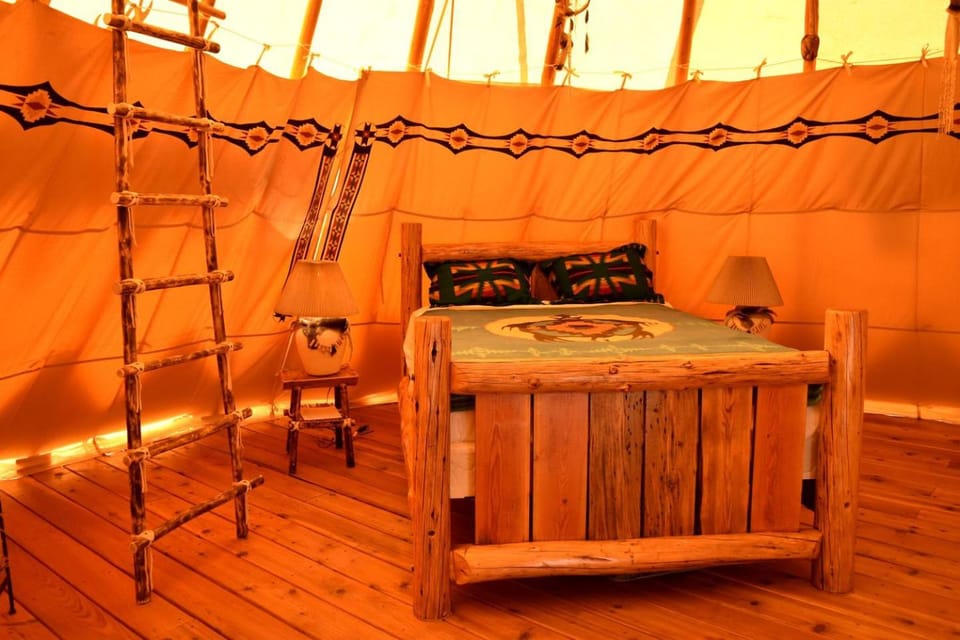Amazing Tipi Rental for the Perfect Camping Getaway in Republic, Washington House in Franklin D Roosevelt Lake