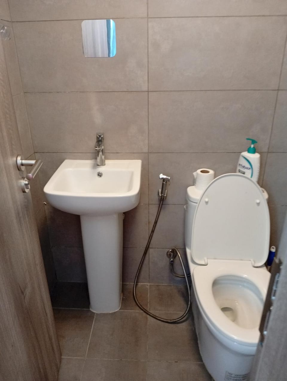 Toilet, Bathroom, Balcony/Terrace