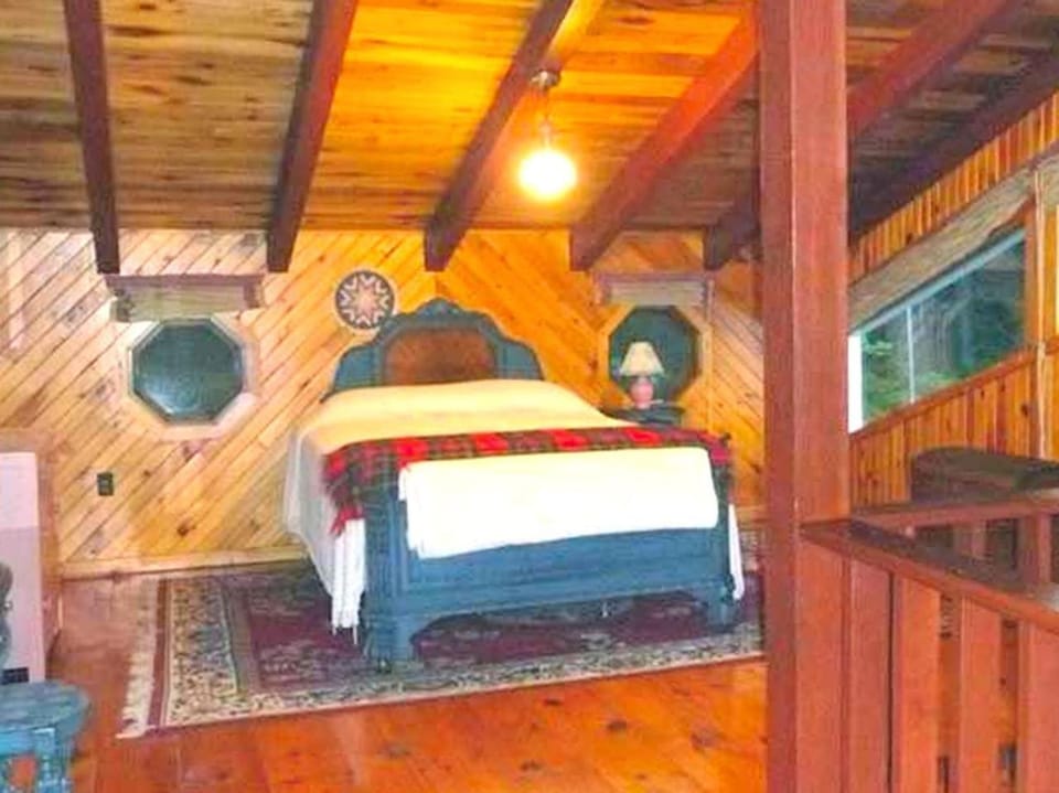 Cozy Vacation Cabin near Allegheny State Forest, Pennsylvania Cabin in Allegheny River