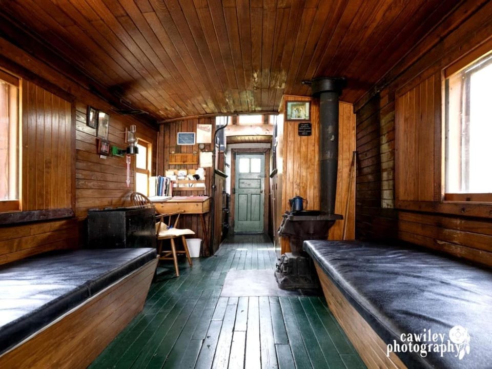 Vintage Caboose Rental in Historic Small Town near Springfield, Massachusetts House in Berkshires