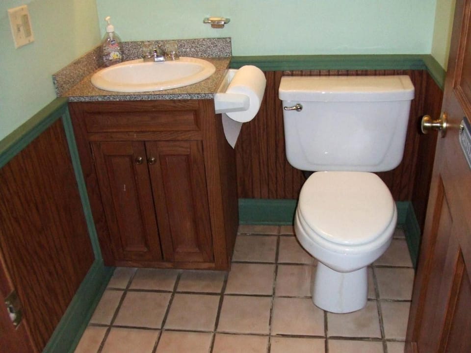 Toilet, Bathroom