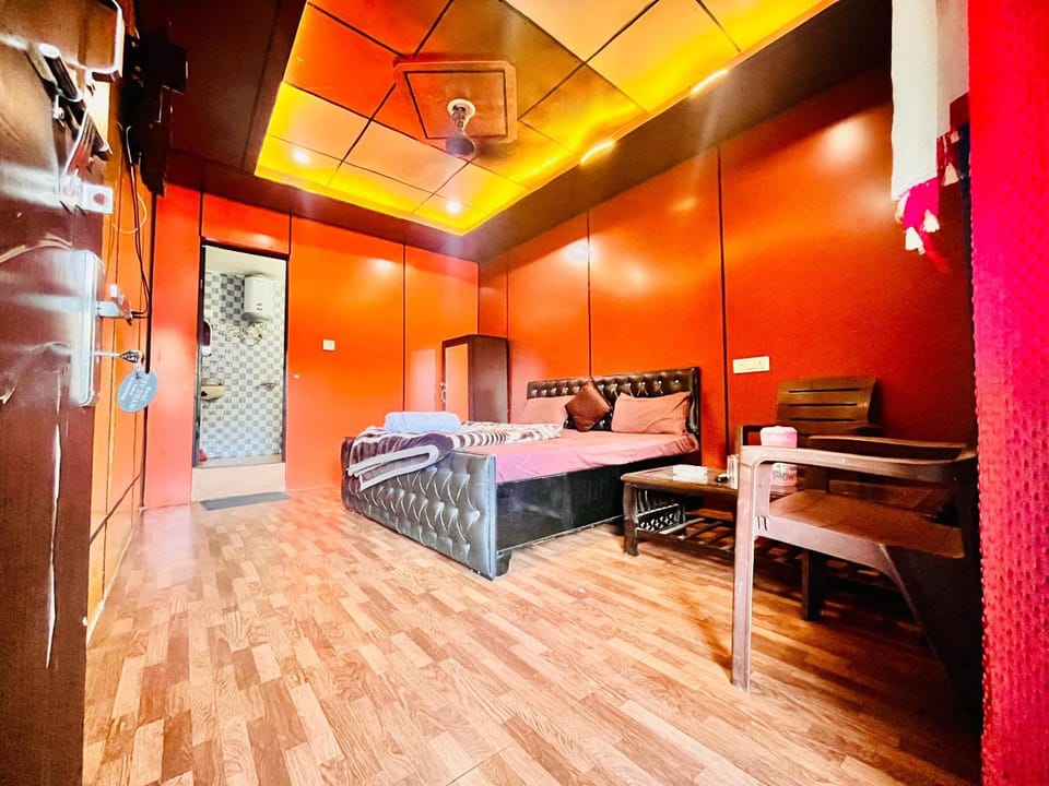 Hotel Dev Hotel in Uttarakhand