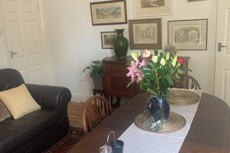 Living room, Decorative detail