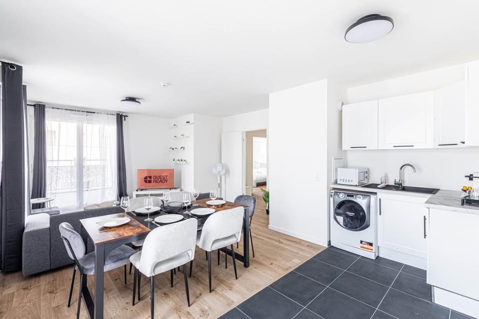 Living room, kitchen