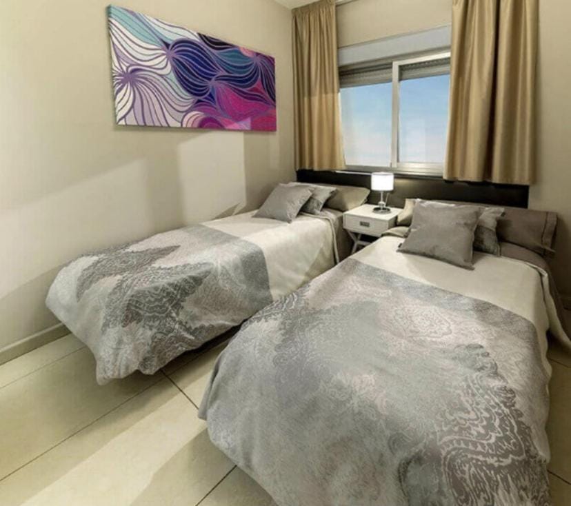 Frontal con vistas inmejorables, garaje y piscina Apartment in Valencian Community