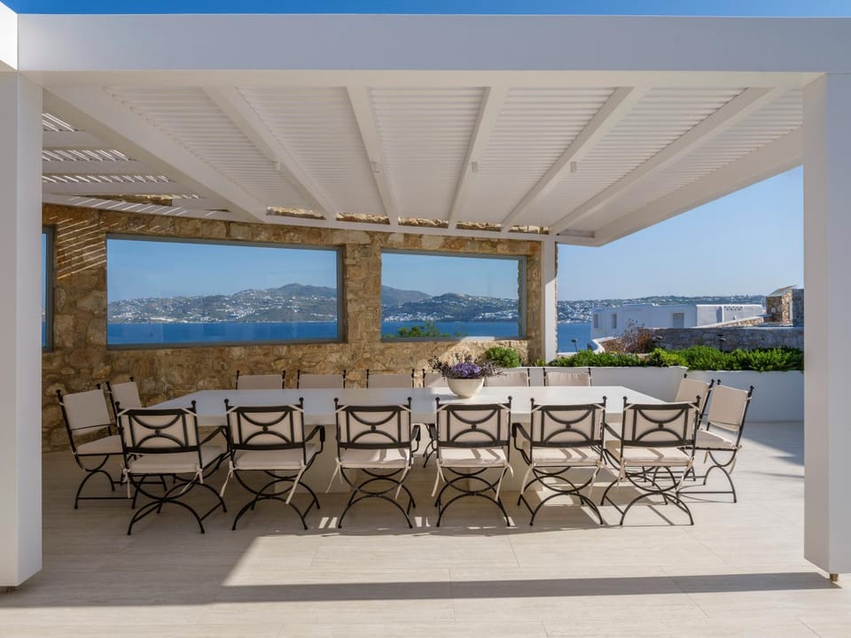 Patio, BBQ facilities, Balcony/Terrace, Seating area, Dining area, Sea view