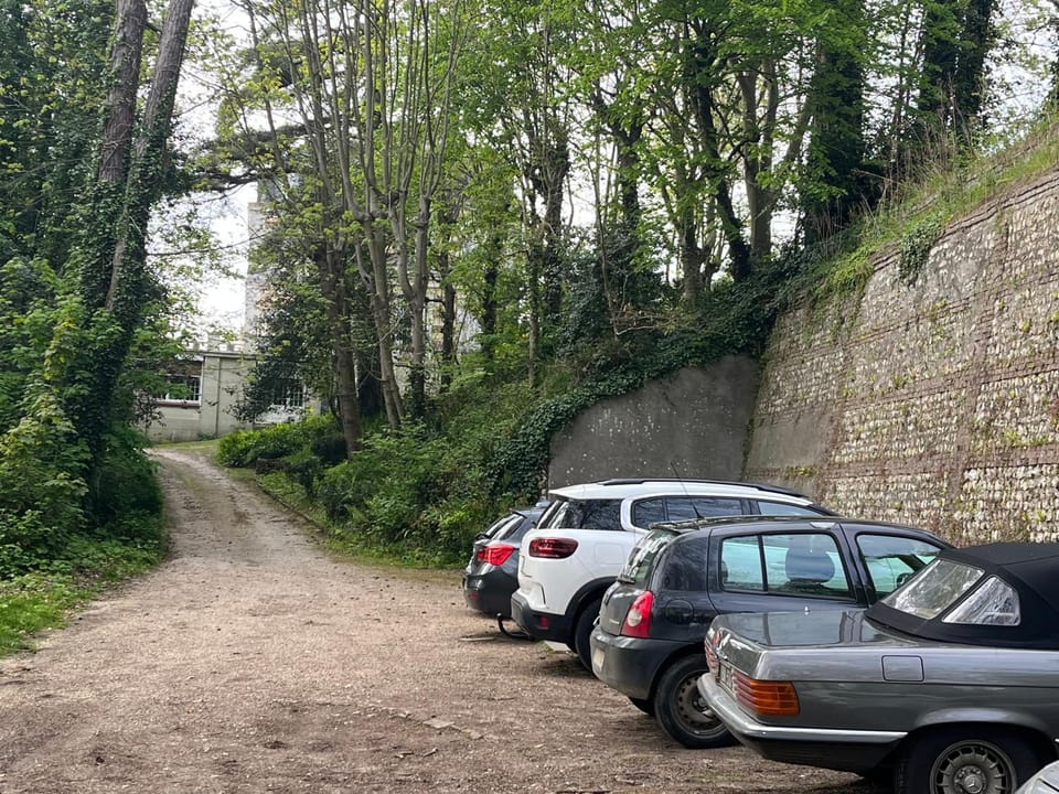Natural landscape, Parking