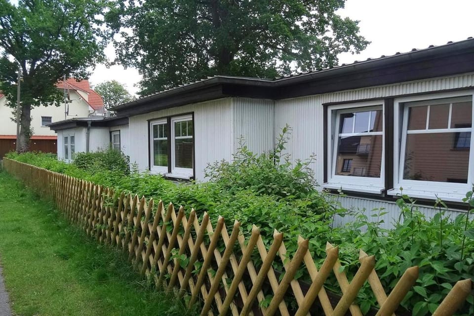 Bungalow Robbe im Ostseeidyll am Waldrand House in Nienhagen