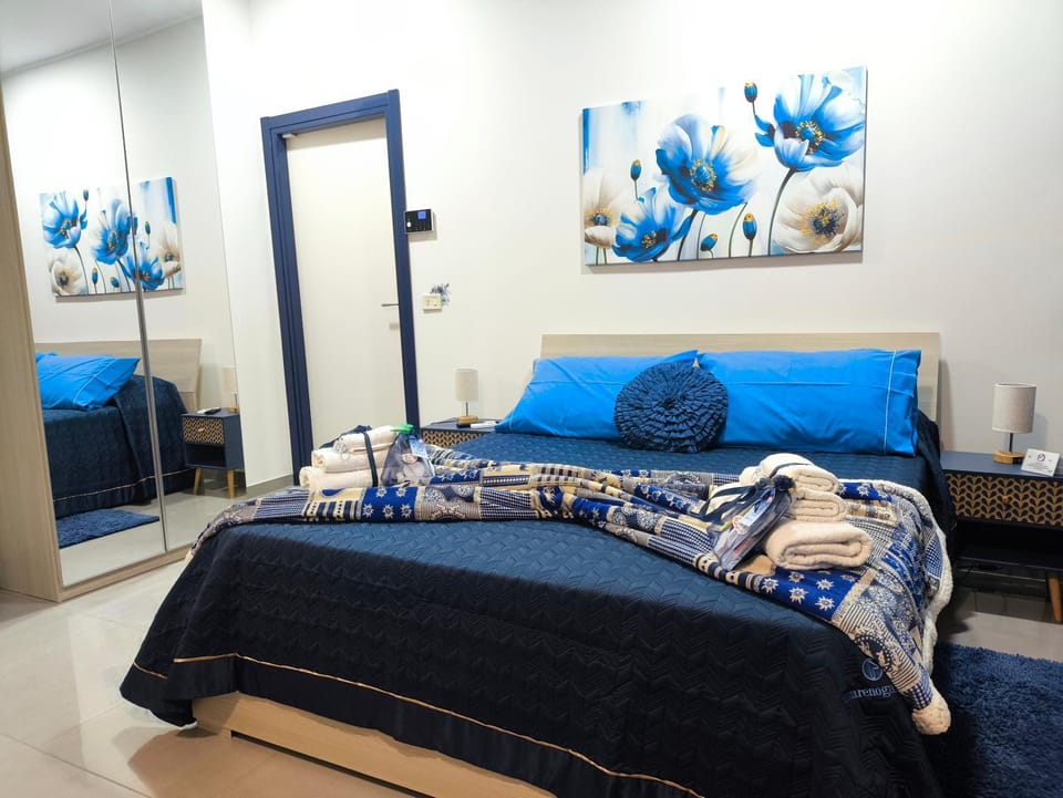 Blue Flowers Room Bed and Breakfast in Sicily