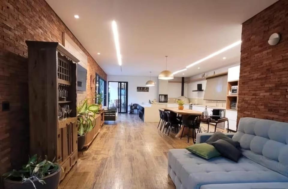 BBQ facilities, kitchen