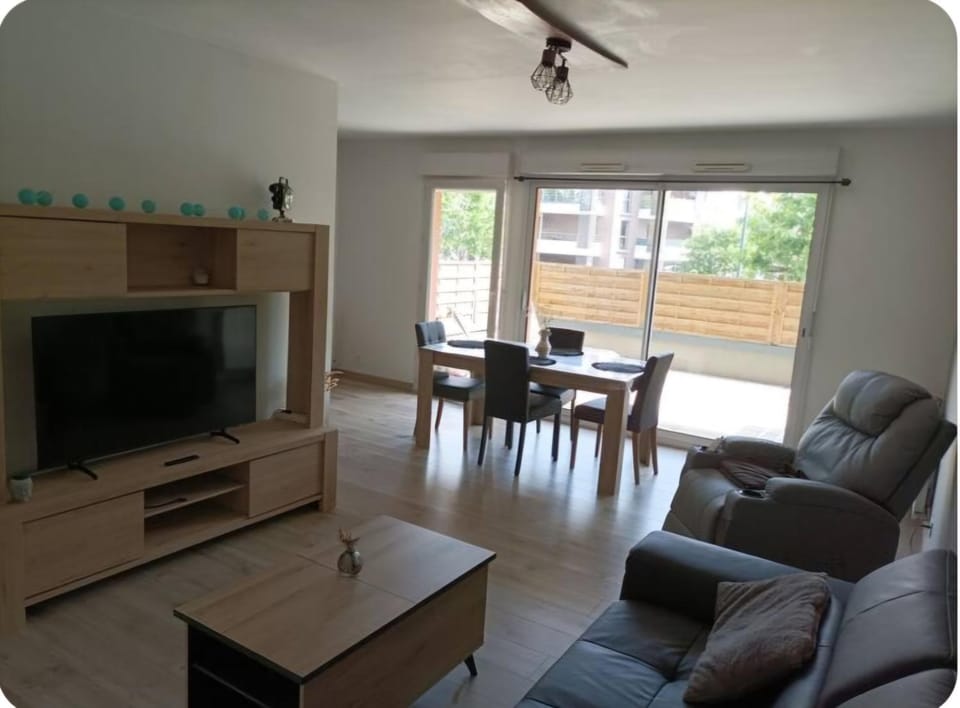 Appartement quartier Beauregard à Rennes avec terrasse Apartment in Rennes