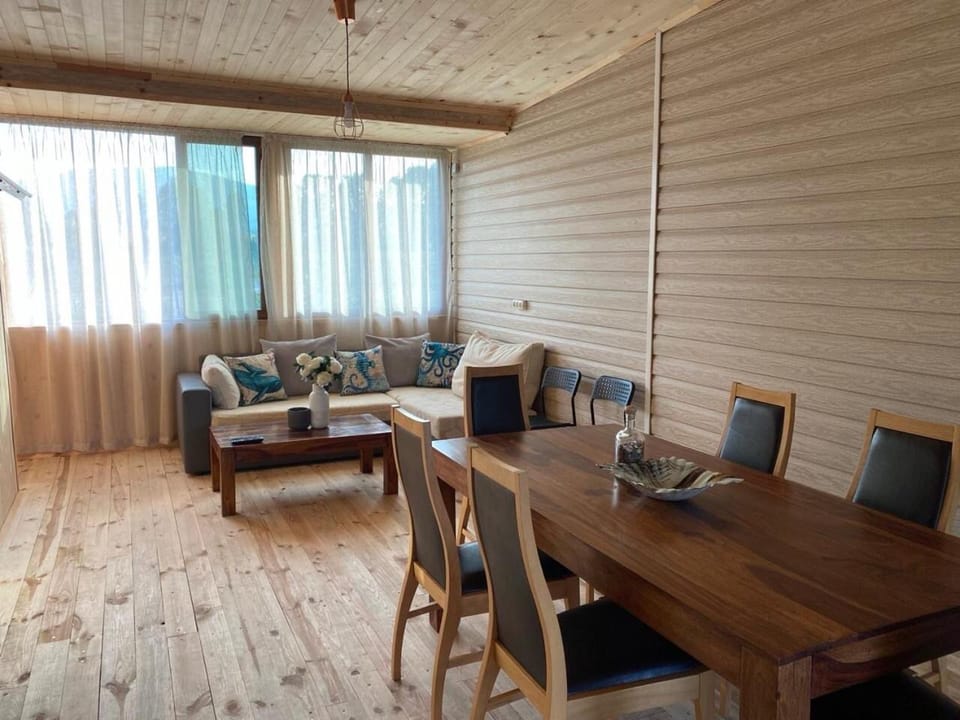 View (from property/room), Living room, Seating area, Dining area, internet
