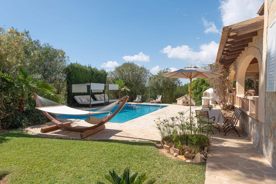 Garden, Swimming pool, sunbed