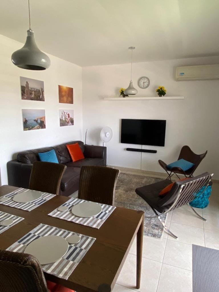 Gorgeous 1 Bedroom apartment close to Town Centre Apartment in Limassol City