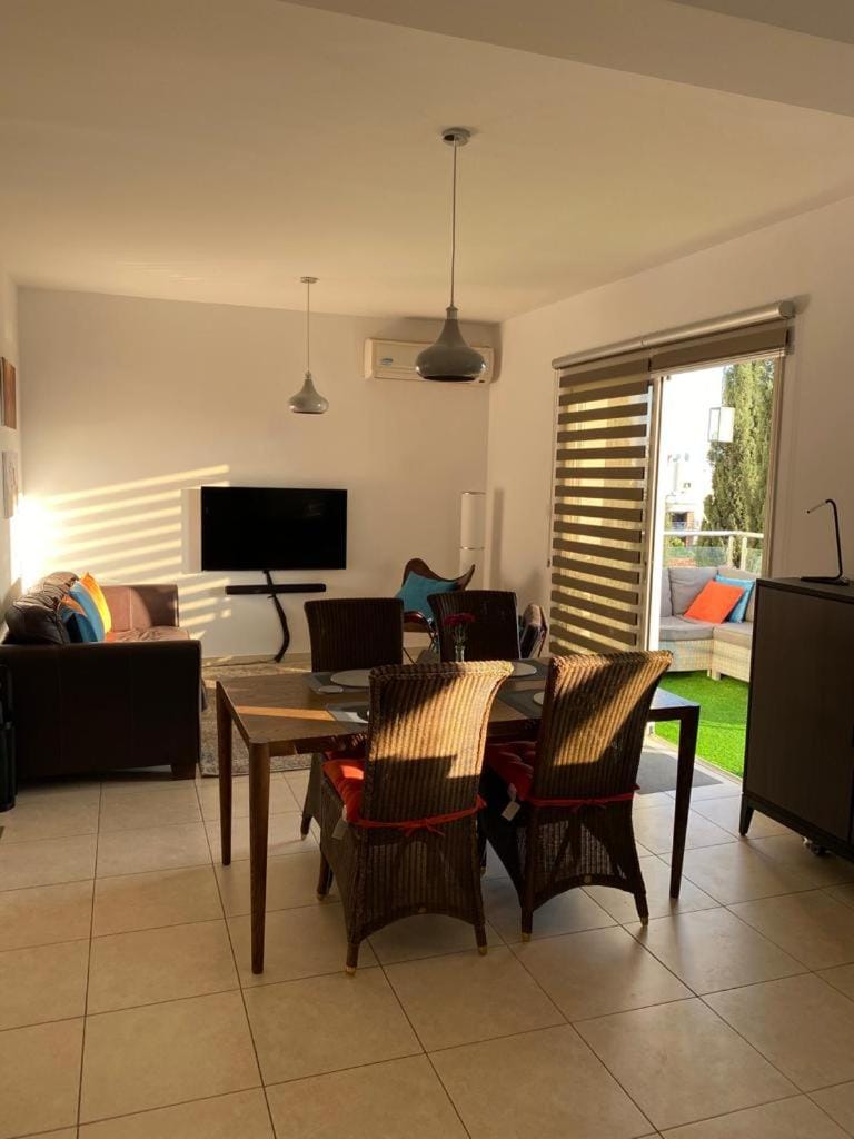 Gorgeous 1 Bedroom apartment close to Town Centre Apartment in Limassol City