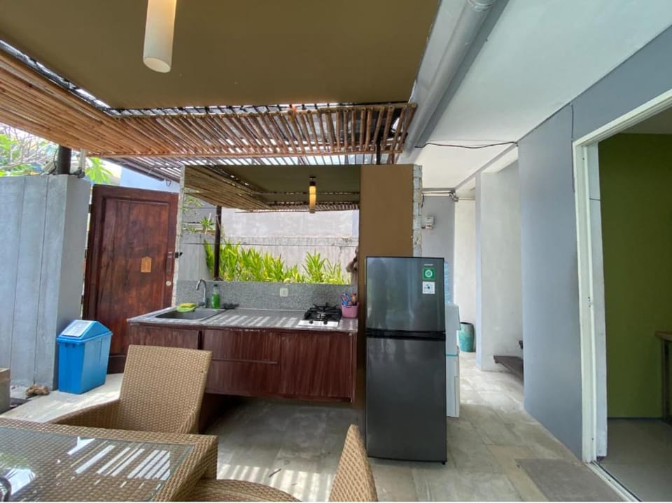 2 bedroom with pool tropical Villa in Kuta Selatan