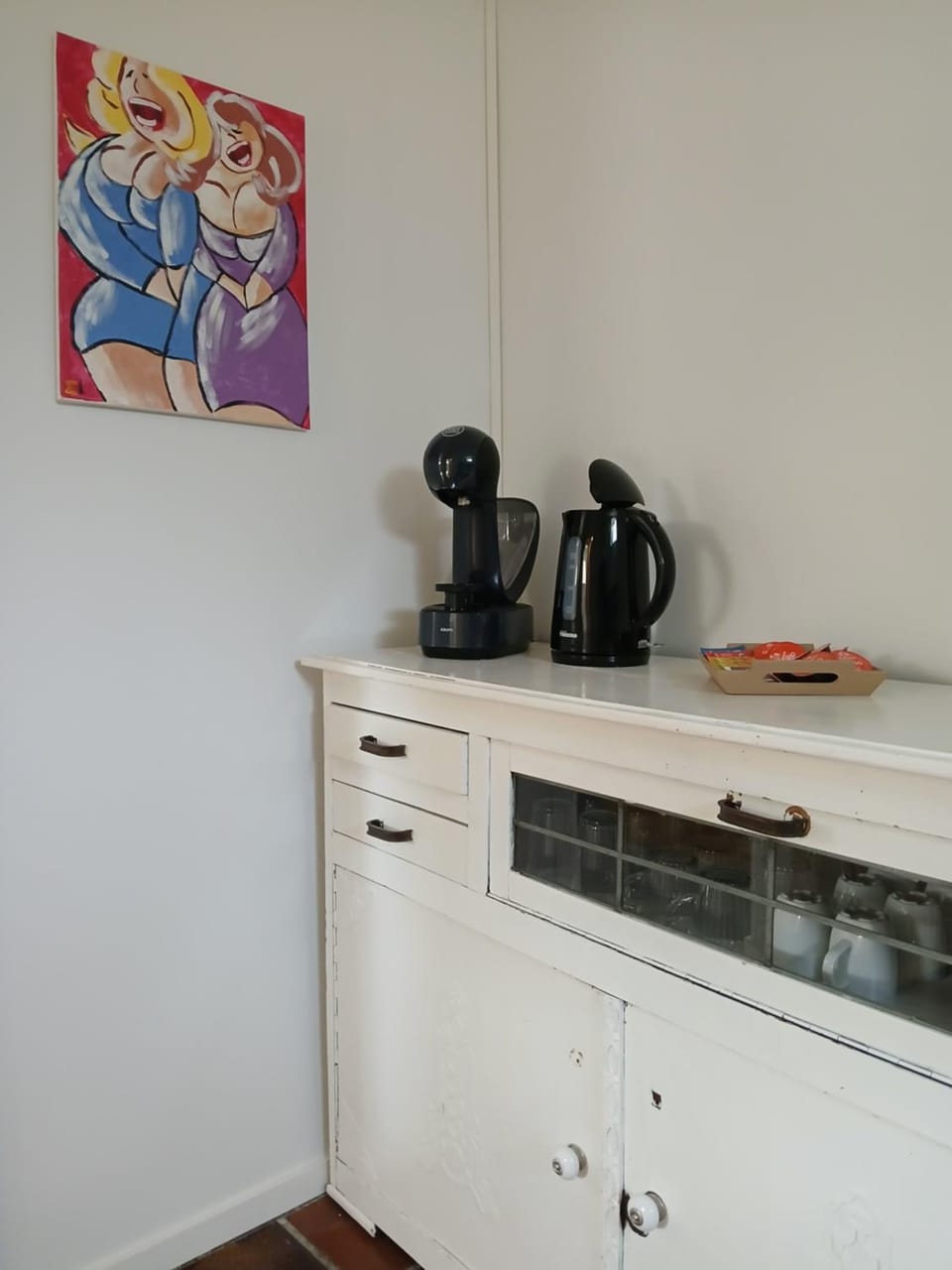 Coffee/tea facilities