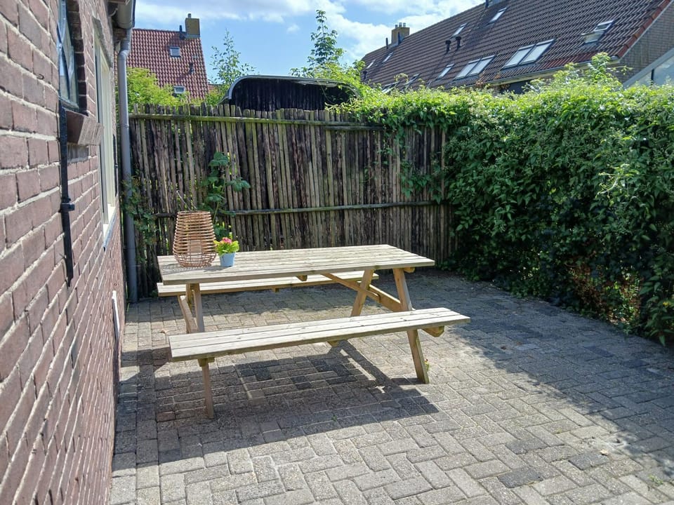 Garden, Balcony/Terrace