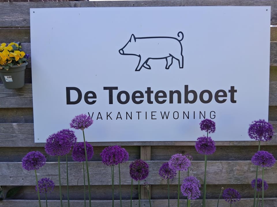 Logo/Certificate/Sign
