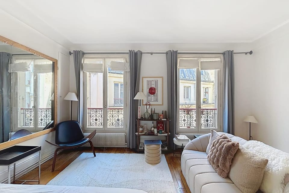 Charming apartment near the Eiffel Tower Apartment in Paris