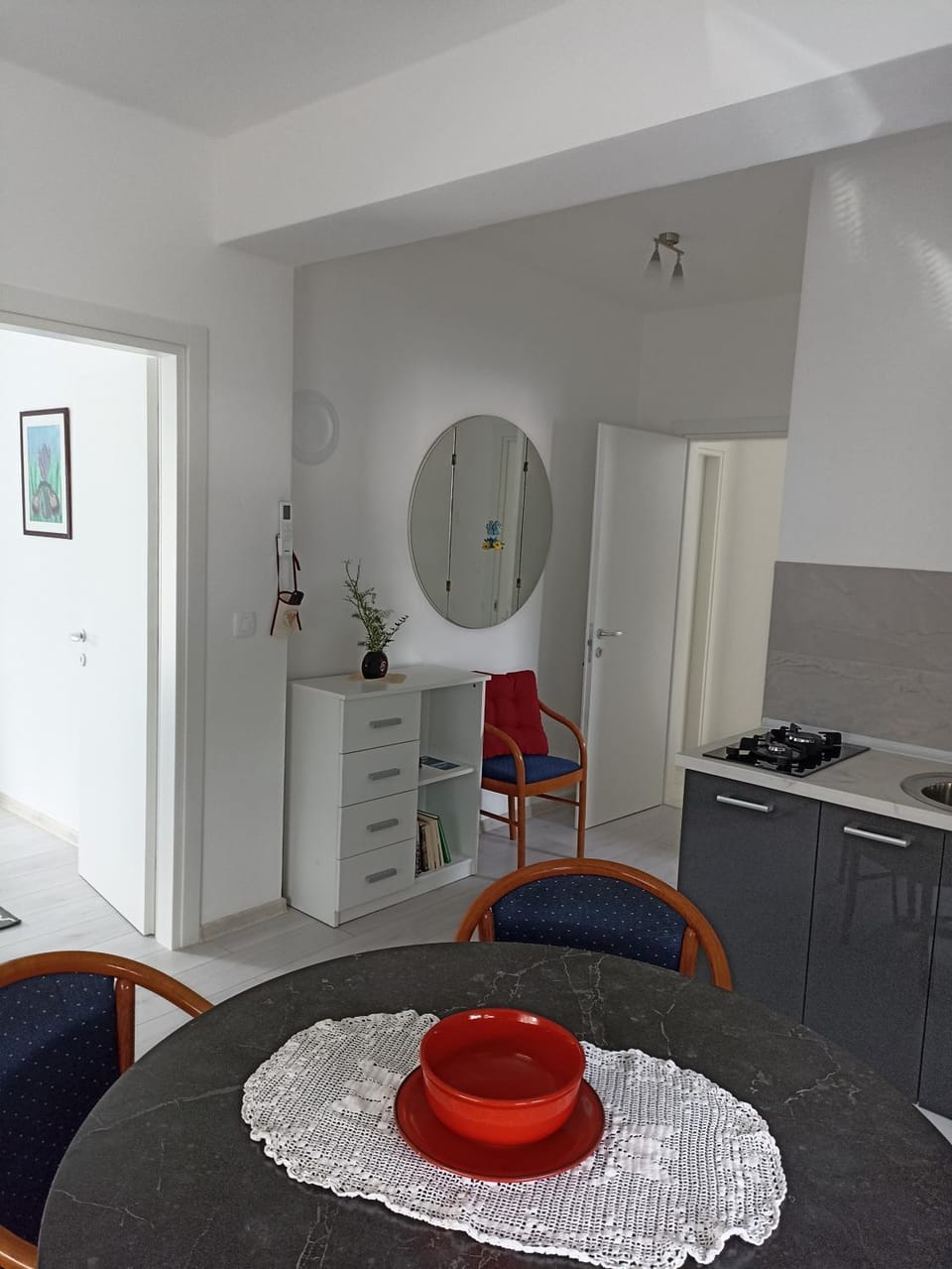 Kitchen or kitchenette, Living room