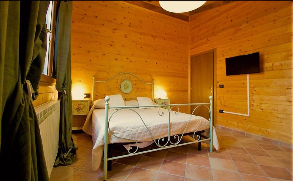 Agriturismo BioCore - Collepietro - Mosciano S Angelo Bed and Breakfast in Abruzzo